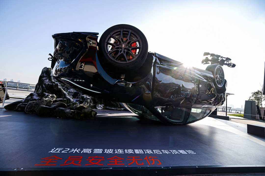 行業首個&ldquo;破爛&rdquo;藝術展解密&ldquo;智己十萬臺零自燃&rdquo;