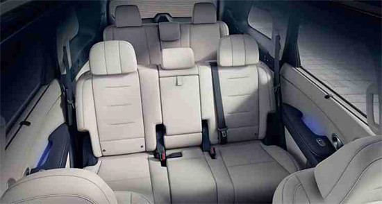 全新帕里斯帝更多內飾官圖發布 采用9座布局