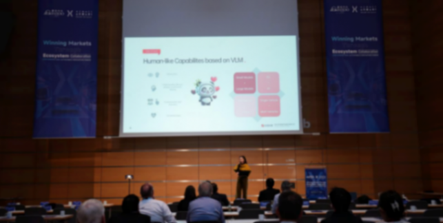 IAA 2025 | 攜座艙大模型管家與全棧產品矩陣，佑駕創新閃耀慕尼黑車展