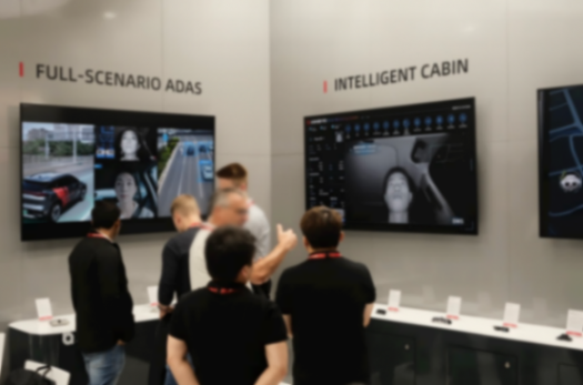 IAA 2025 | 攜座艙大模型管家與全棧產品矩陣，佑駕創新閃耀慕尼黑車展