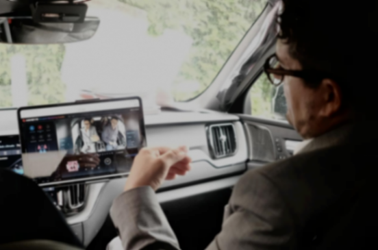 IAA 2025 | 攜座艙大模型管家與全棧產品矩陣，佑駕創新閃耀慕尼黑車展