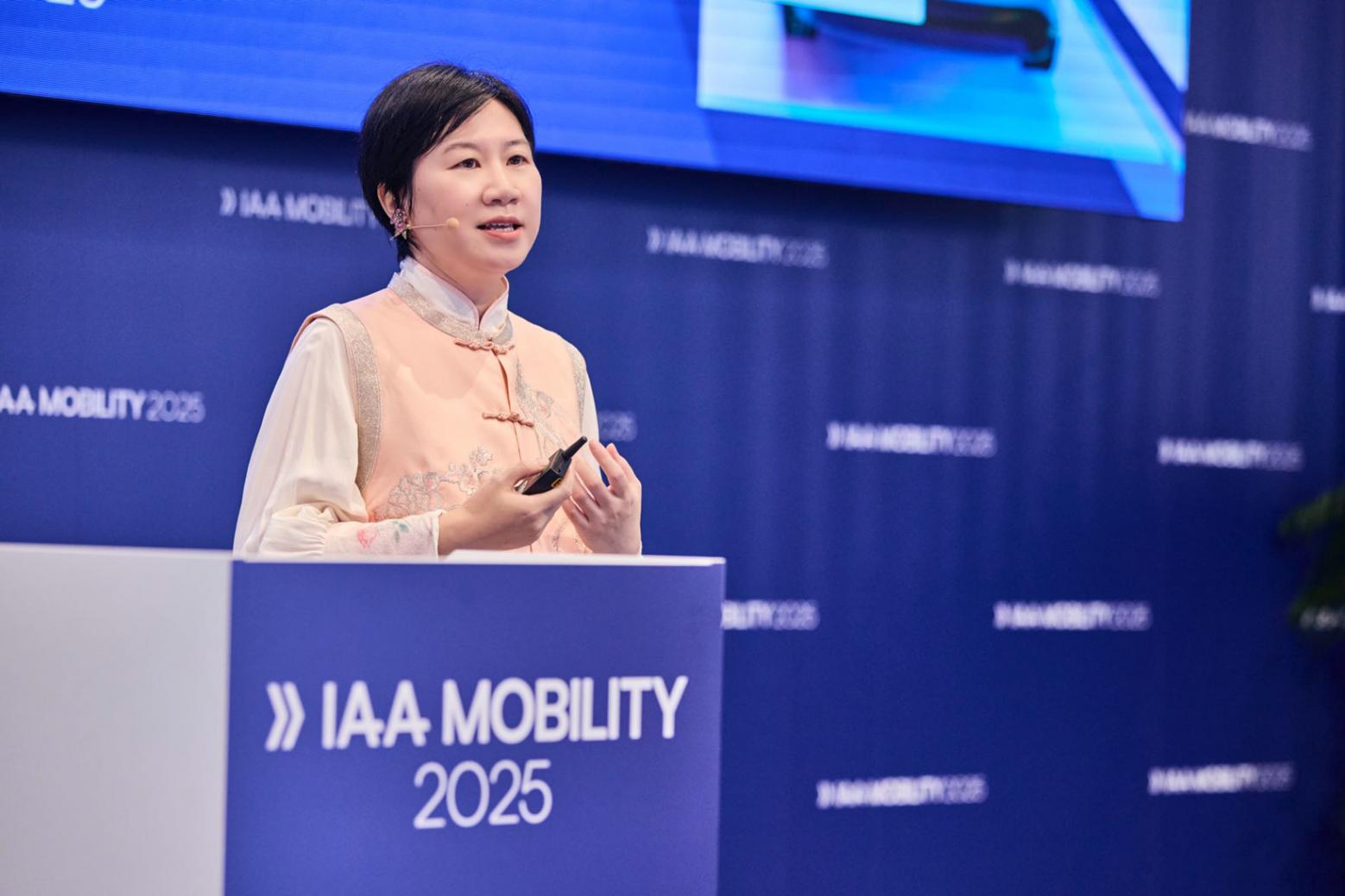 亮相IAA Mobility 2025丨蓋世汽車CEO周曉鶯發表主題演講