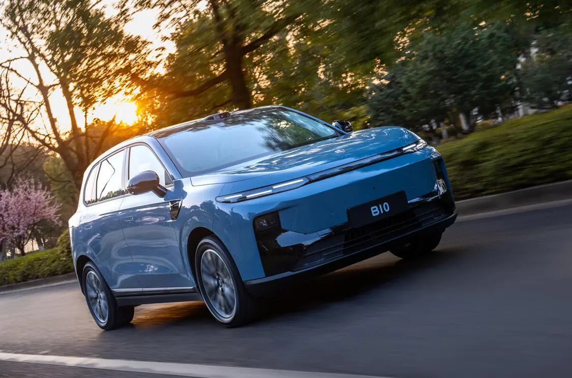 leapmotor b10 2025 review front tracking 5443