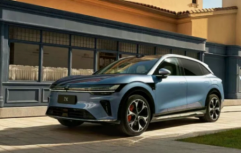 極氪7X開啟預售，900V架構助力充電10分鐘續航570公里